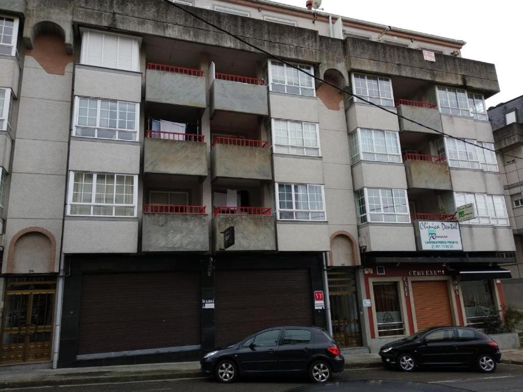 De Apartamentos Pampin Ponte Do Porto آكورونيا المظهر الخارجي الصورة